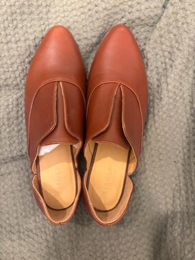 Brand New Nisolo Cognac Leather Slip-On Loafers